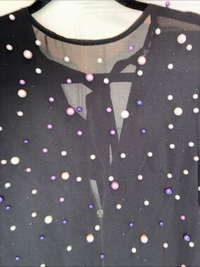 Women’s Black Embellished Pearl-Accent Zip blouse